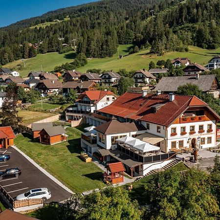 Hotel Die Metzgerstubn Sankt Michael im Lungau Exteriör bild