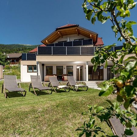 Hotel Die Metzgerstubn Sankt Michael im Lungau Exteriör bild