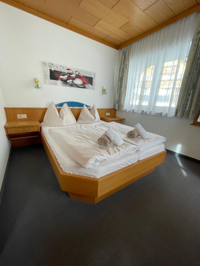 Hotel Die Metzgerstubn Sankt Michael im Lungau Exteriör bild