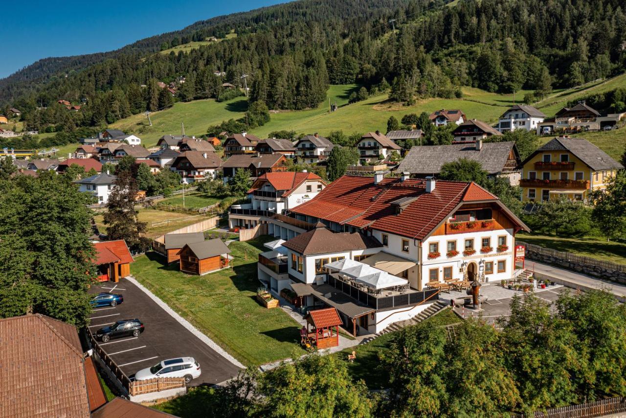 Hotel Die Metzgerstubn Sankt Michael im Lungau Exteriör bild
