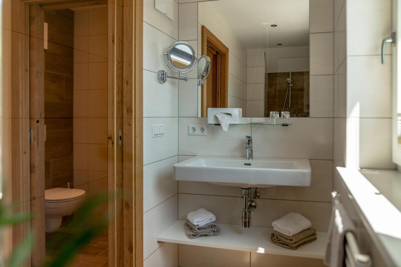Hotel Die Metzgerstubn Sankt Michael im Lungau Exteriör bild