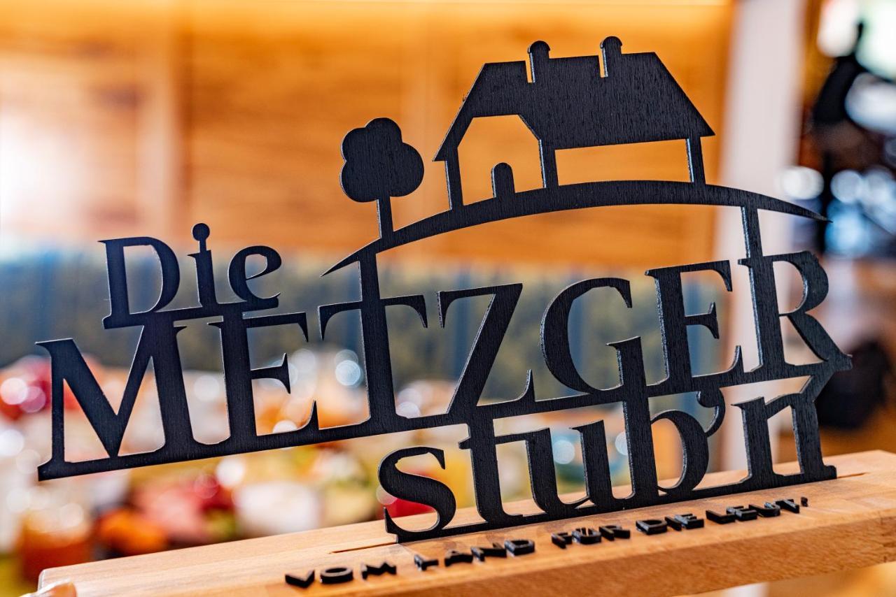 Hotel Die Metzgerstubn Sankt Michael im Lungau Exteriör bild