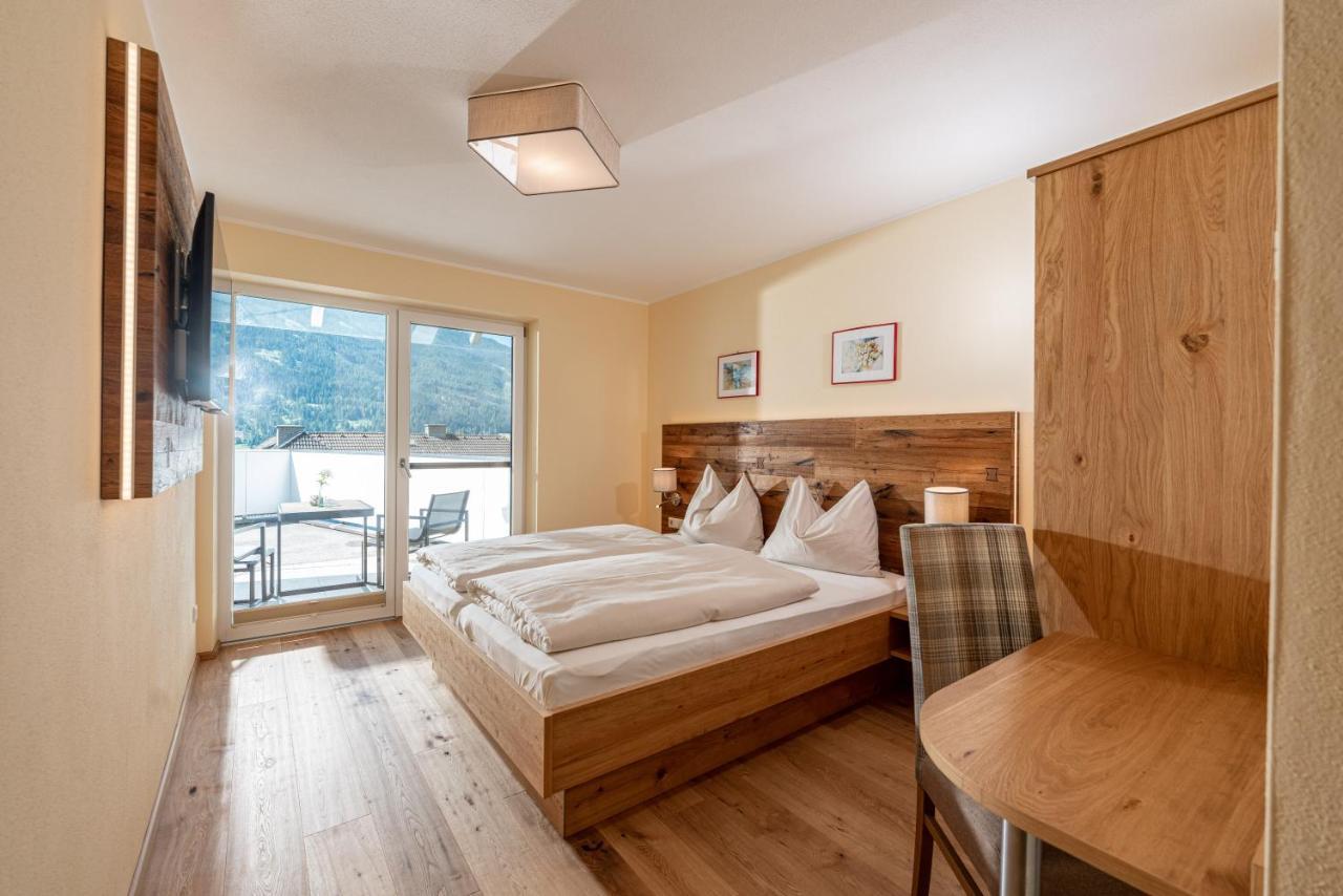 Hotel Die Metzgerstubn Sankt Michael im Lungau Exteriör bild